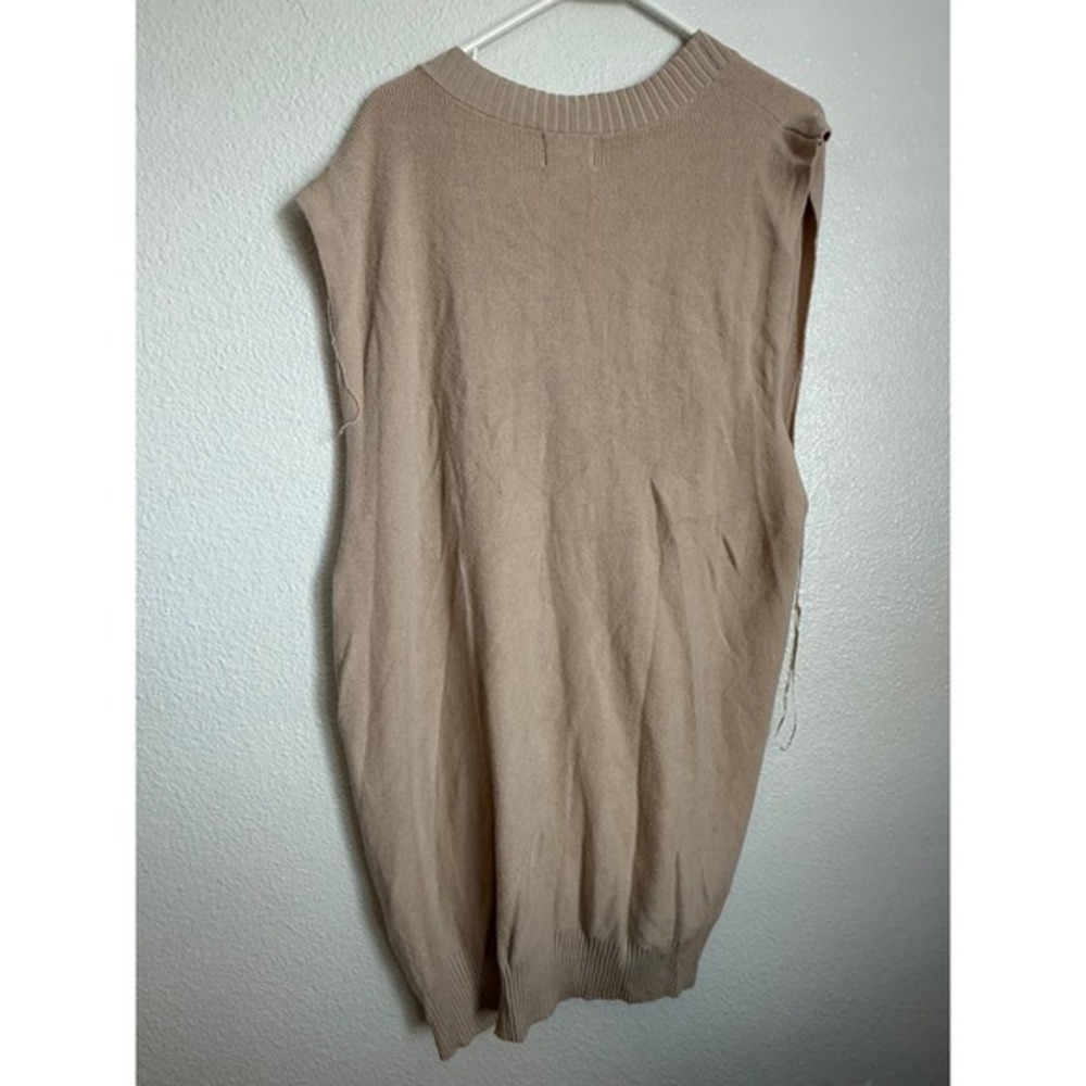 PINQUE Design Studio Knit Vest Cardigan Beige XXL Sleeveless‎ Front Pockets - Picture 6 of 6